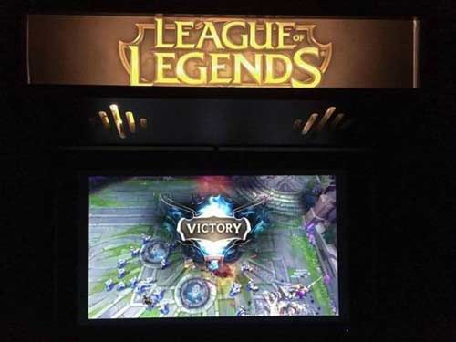 经典绝不遗忘 真爱粉自制LOL主题街机